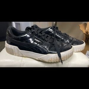 Black patent leather Puma shoes. Size. 6